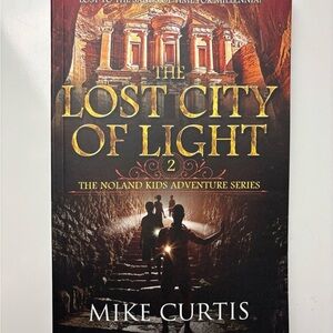The‎ Lost City of Light Mike Curtis paperback book